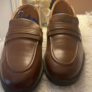Clarks Tan Leather Slip-On Loafers